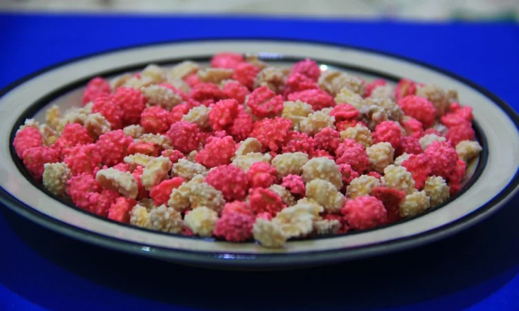 Kacang Goyang