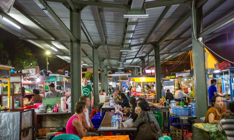 10 Tempat Kuliner Malam Di Bali Yang Enak Murah Itrip