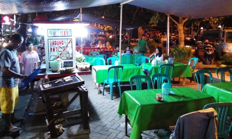 Pisang Epe Pantai Losari