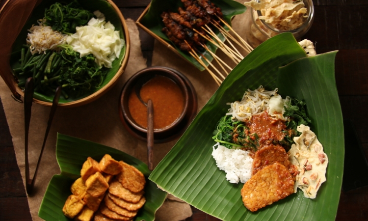 16 Wisata Kuliner di Banyuwangi yang Enak & Wajib Anda Coba