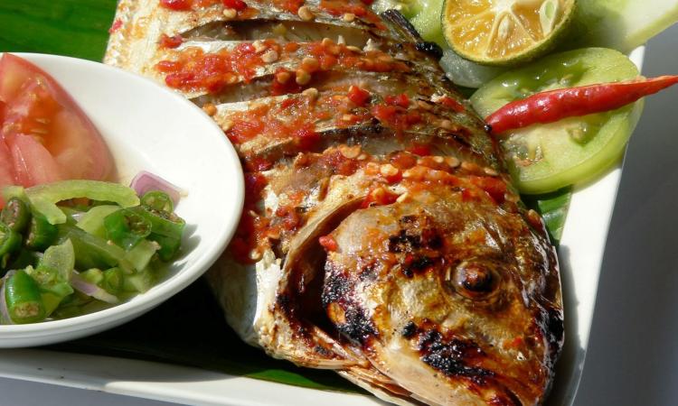 10 Wisata Kuliner di Manado yang Enak & Wajib Anda Coba - iTrip