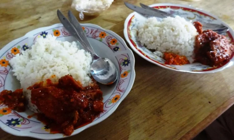 Nasi Bali Daging