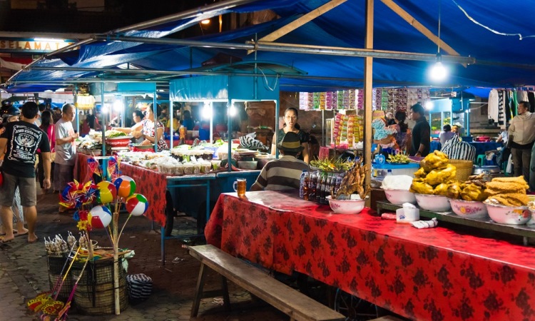 Pasar Senggol