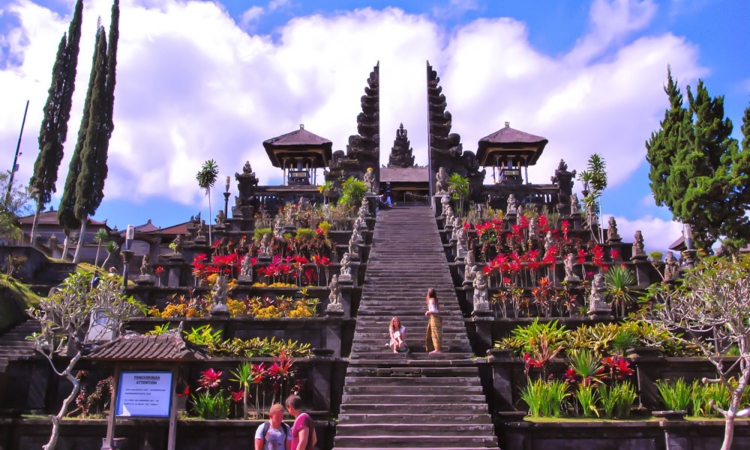 15 Tempat Wisata di Karangasem (Bali) Terbaru & Lagi Hits