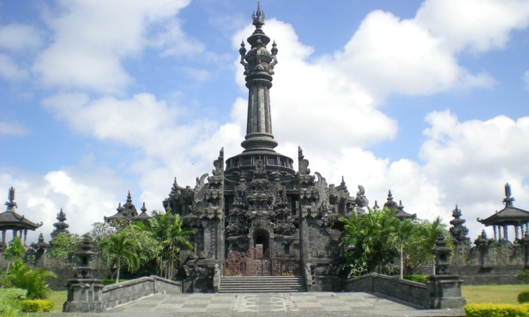 Denpasar Indonesia Tempat Wisata