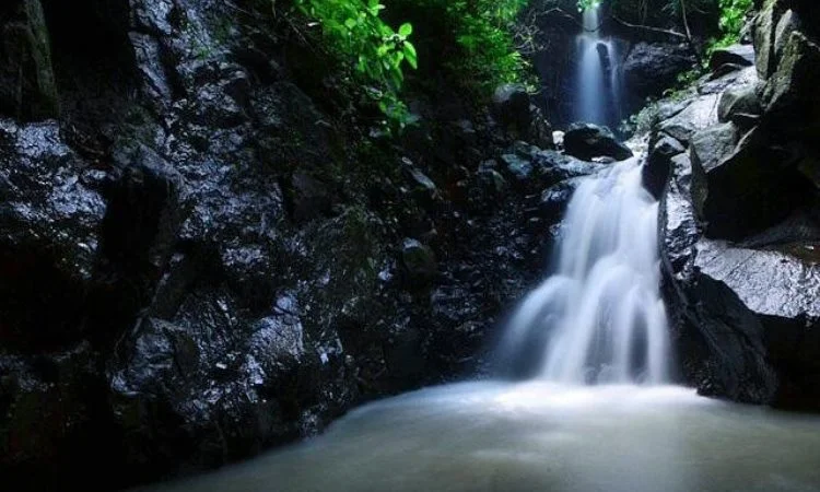 Air Terjun Tompangnge