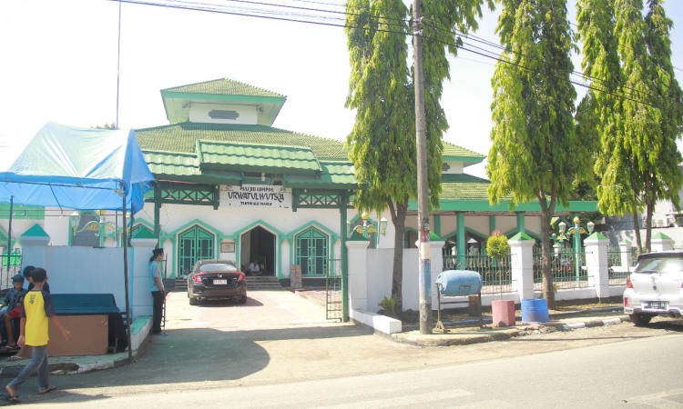 Masjid Lompoe Urwatul Wutsqa