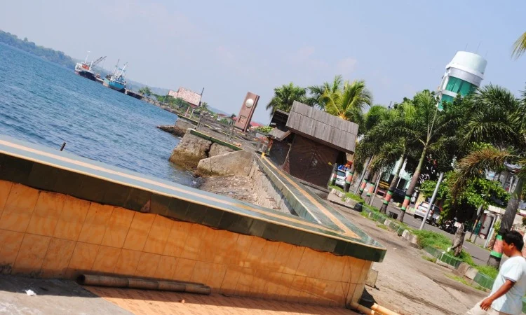Pantai Bibir Parepare