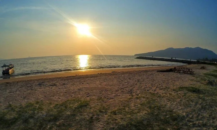 Pantai Bosur