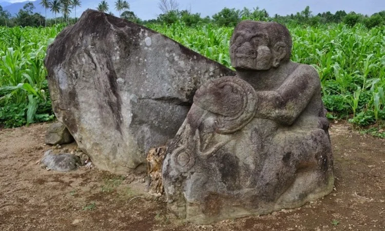 Situs Tegur Wangi, Situs Kubur Batu Tanjung Aro, dan Situs Atung Bungsu