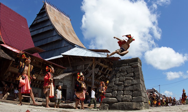 15 Tempat Wisata di Nias Terbaru & Lagi Hits Dikunjungi - iTrip
