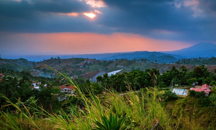 Tips Berwisata ke Bukit Bintang Bandung