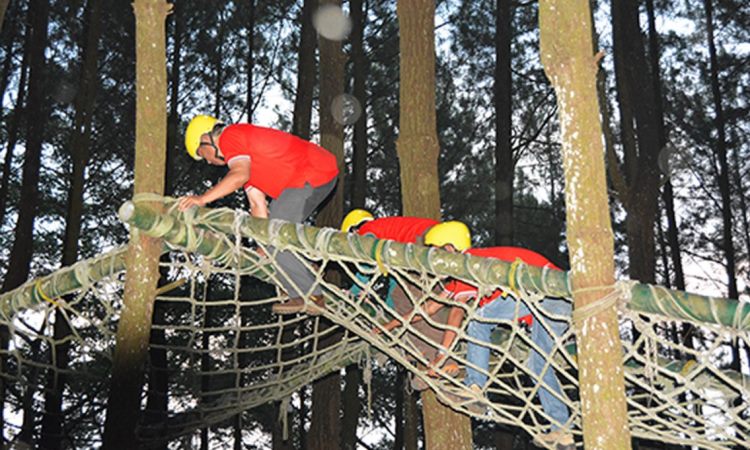 Fasilitas Outbond Bukit Baros Sukabumi