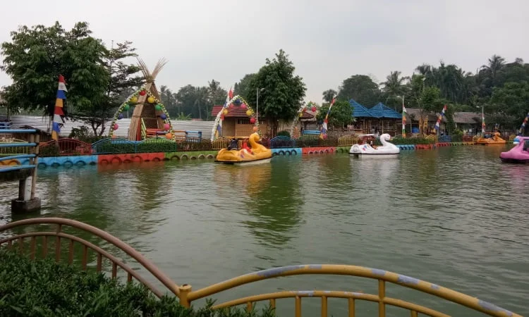 Objek Menarik di Taman Herbal Insani