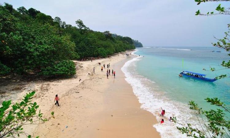 cemara, destinasi wisata, glayem, jalasena, karawang, kawanjo, local experience, ngetrip, pigijo, pisangan, pulau putri cikeong, sarakan, sedari, tirtamaya, trip, wisata alam baru, wisata mangrove