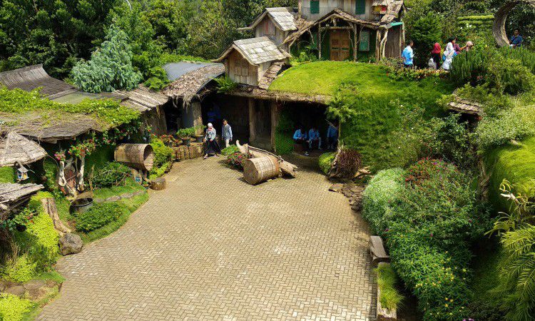 Spot Favorit Farm House Lembang