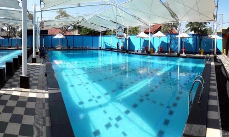 Beragam Wahana Menyenangkan di Kolam Paragon