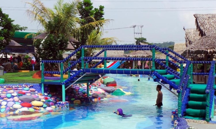 Cikao Park Purwakarta, Destinasi Wisata Keluarga Favorit - iTrip