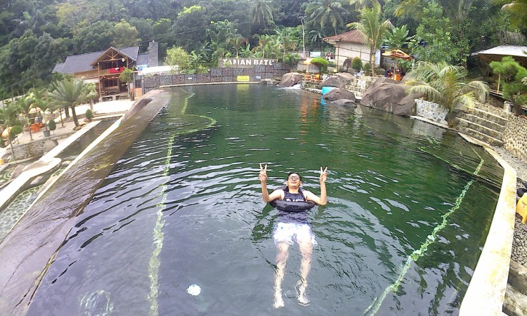 Fasilitas yang Tersedia di Taman Batu