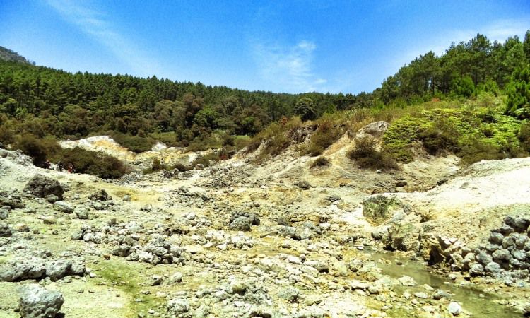 Harga Tiket & Rute Menuju Karaha Bodas