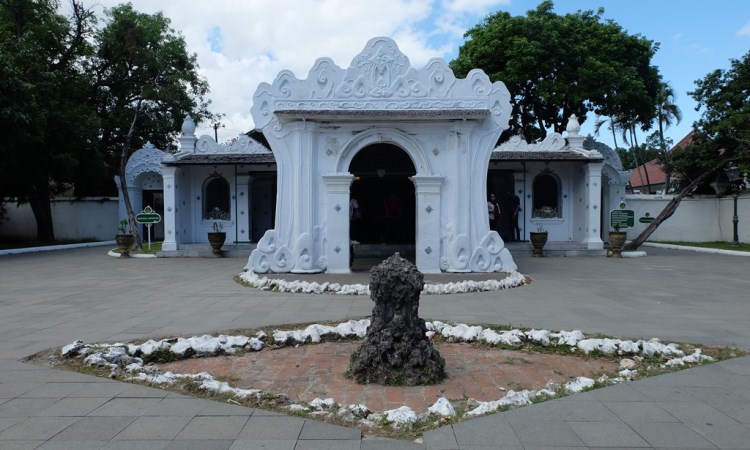 Rute Menuju Kawasan Wisata Keraton Kasepuhan