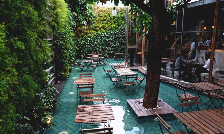 15 Cafe Instagramable di Bandung yang Bikin Betah Nongkrong