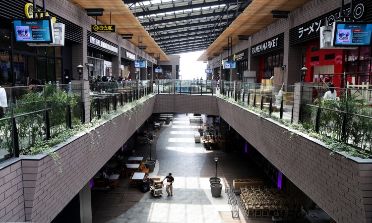 15 Mall Favorit di Jakarta yang Wajib Anda Kunjungi - iTrip