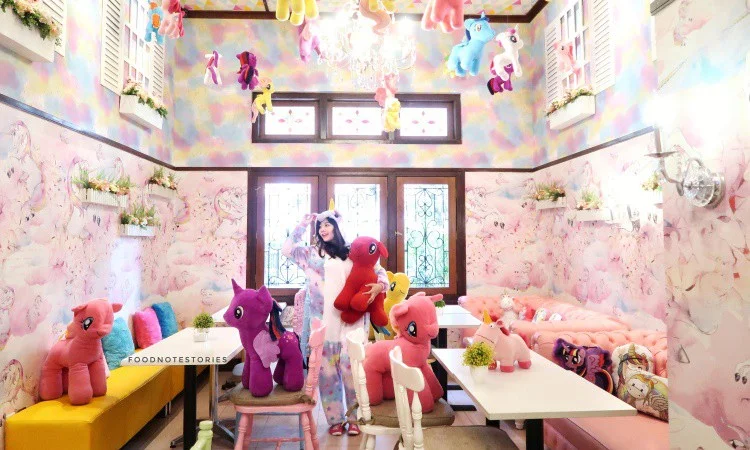 Miss Unicorn Café