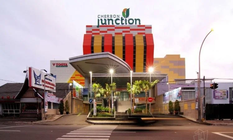 Yogya Kartini Cirebon Junction
