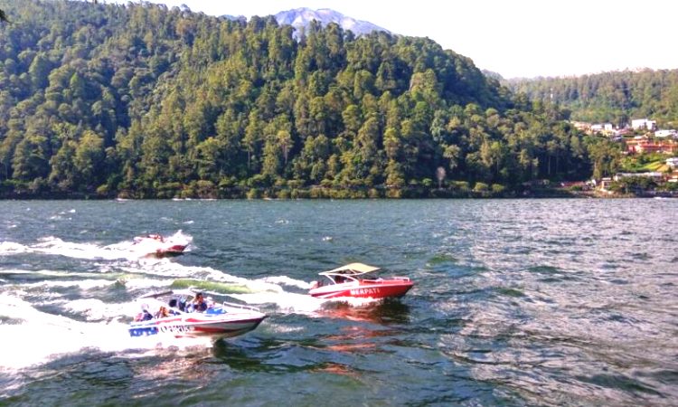 Fasilitas Telaga Sarangan