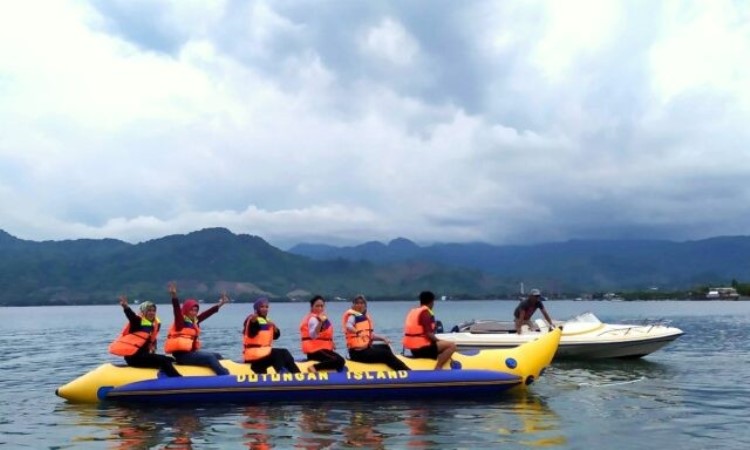 Kegiatan di Pulau Dutungan