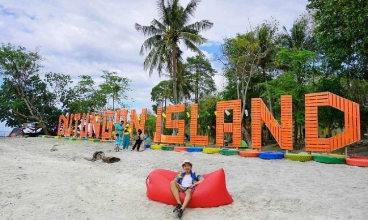 Wisata Bahari Menawan untuk Diabadikan