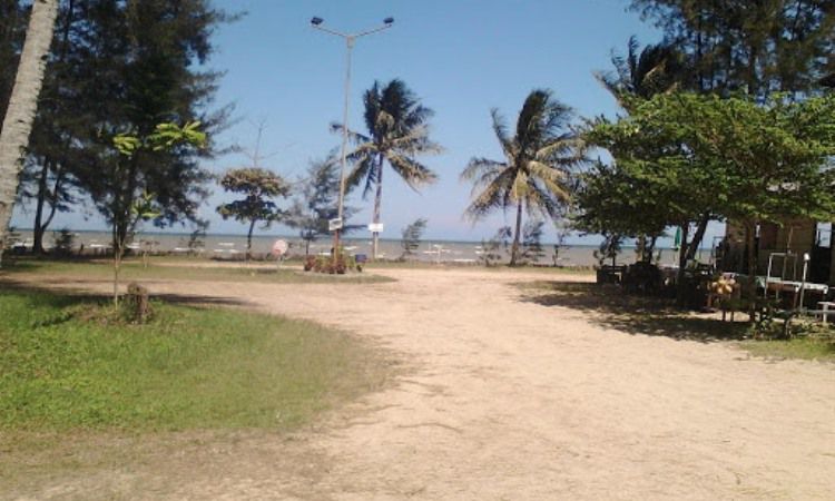 Alamat Pantai Lamaru