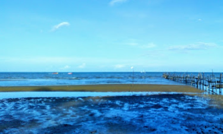 Daya Tarik Dari Pantai Lamaru