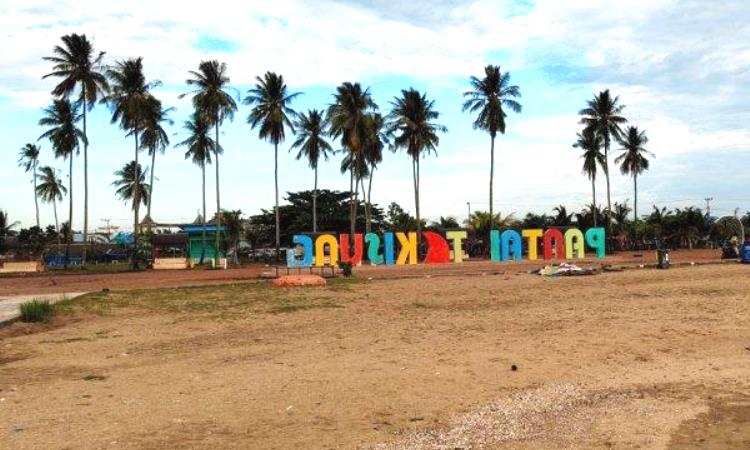 Daya Tarik Pantai Takisung