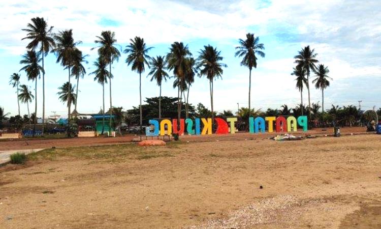 Indahnya Pantai Takisung, Wisata Bahari Terbaik di Tanah