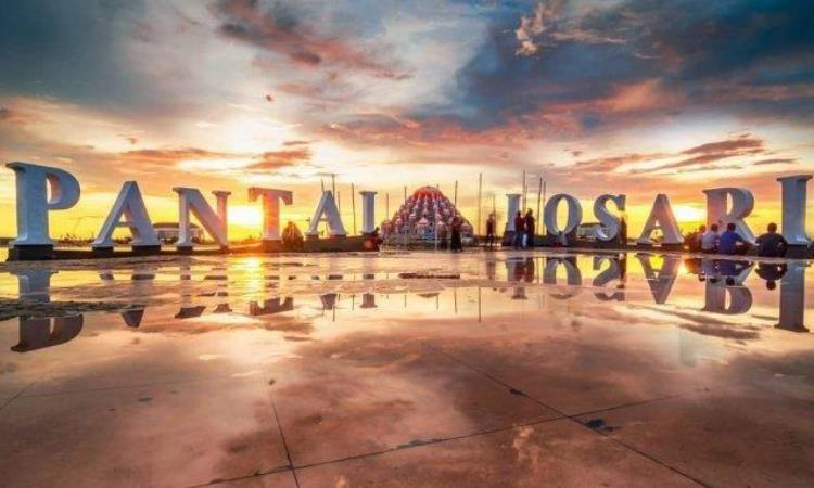 Harga Tiket Pantai Losari