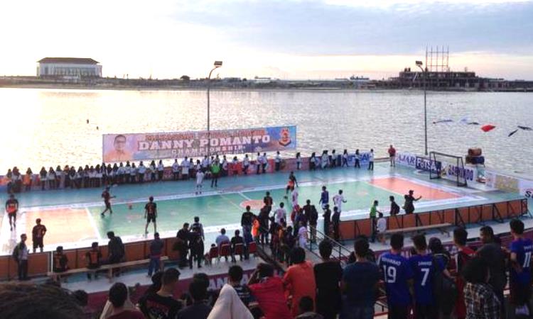 Kegiatan di Pantai Losari