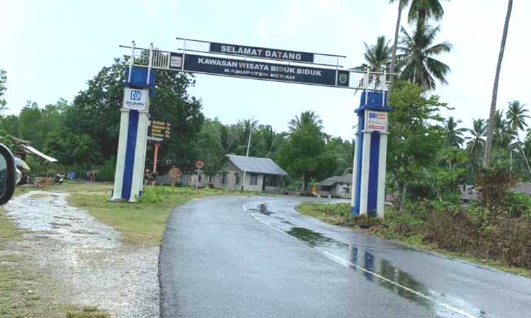 Lokasi Danau Labuan Cermin