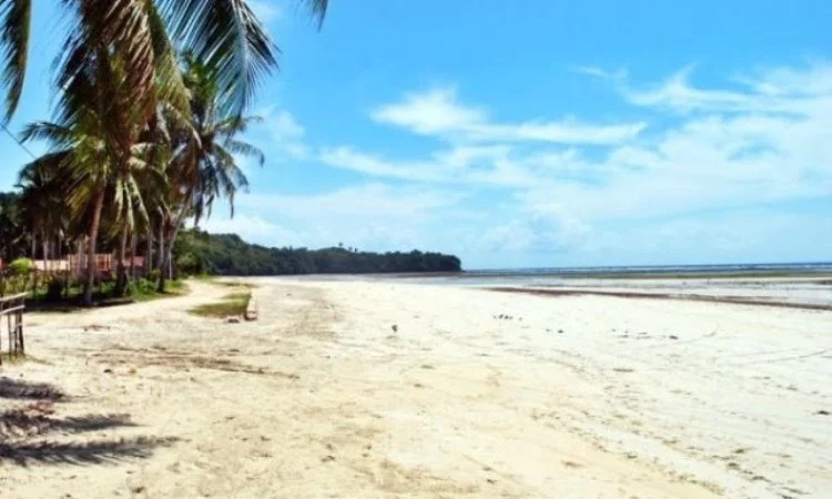 Pantai Samboang