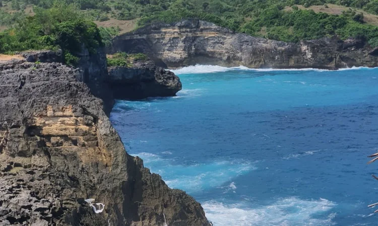 Alamat Angel's Billabong