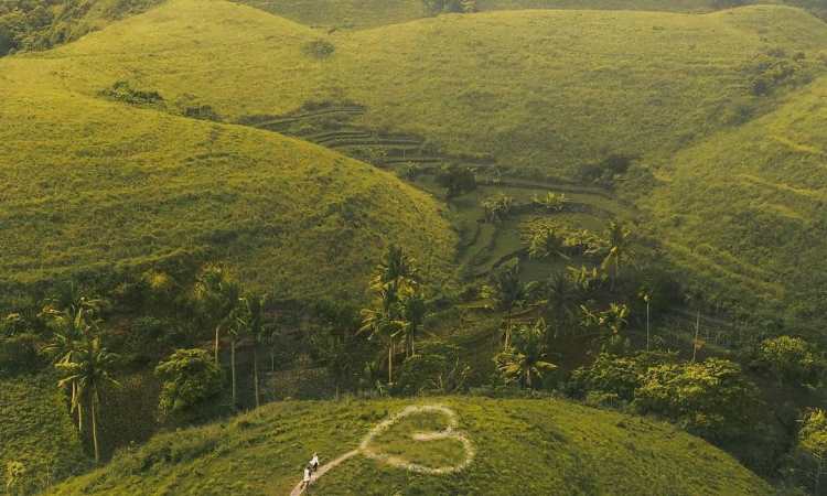 Bukit Teletubbies