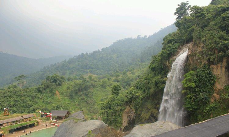 Daya Tarik Curug Bidadari Sentul