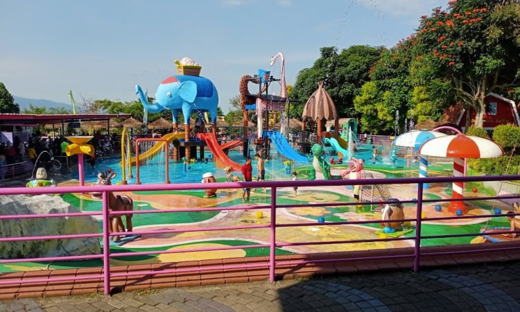 Daya Tarik Eco Green Park
