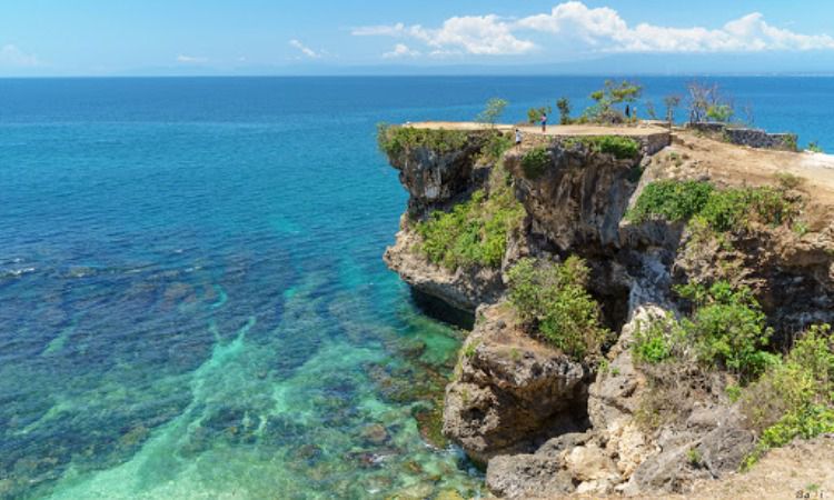 Daya Tarik Pantai Balangan