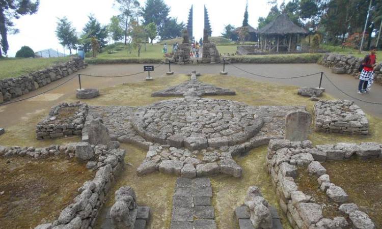 Daya Tarik dari Candi Cetho