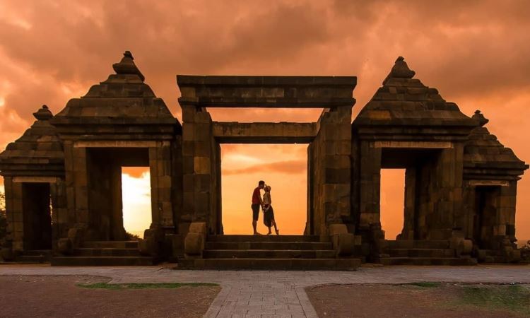 Mitos Candi Ratu Boko