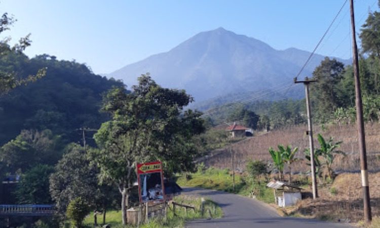 Rute Curug Luhur