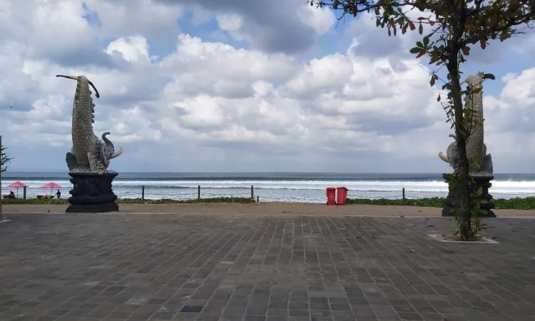 Rute Pantai Seminyak
