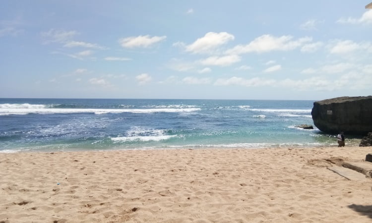 Alamat Pantai Indrayanti